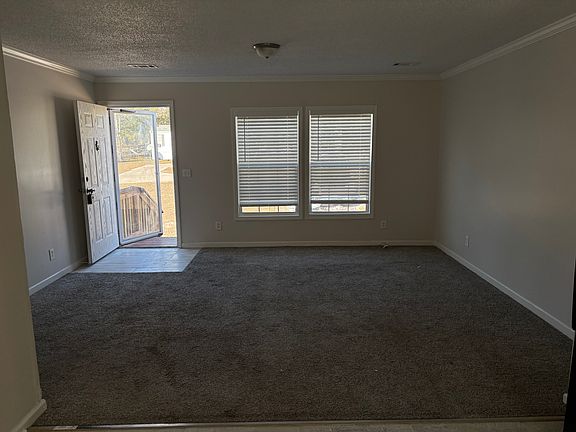 2nd image of 69 Buckskin Cir #A