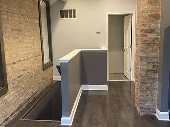 3rd image of 1641-47 W 18th Pl #41-1R
