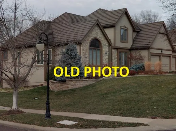 5822 W 130th St, Overland Park, KS 66209