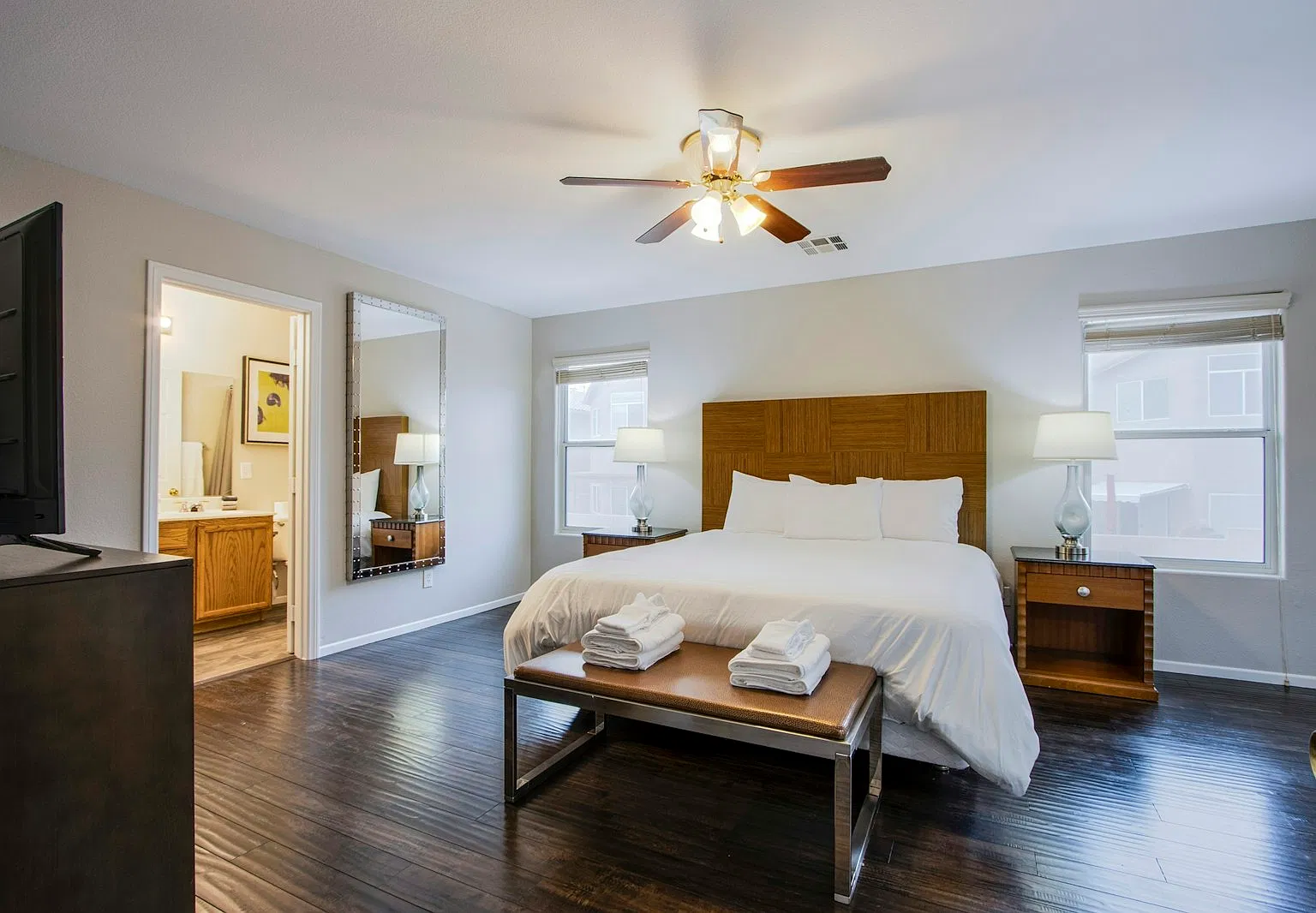 6429 North Corrie Canyon Street — Photo 4