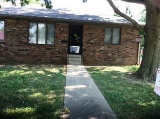 205 E Scott St, Monett, MO 65708