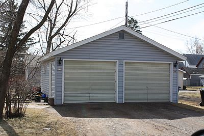 3rd image of 1601 Lackawanna Ave