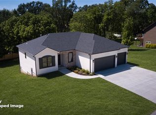 14049 Millstone Blvd, Saint Joseph, MO 64505