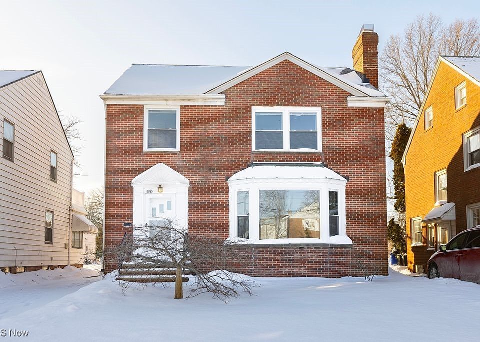 1st image of 3930 Silsby Rd