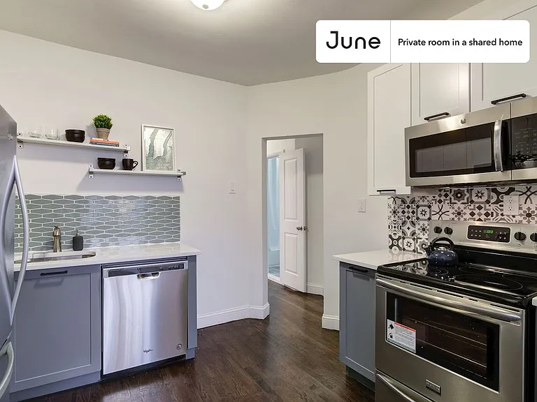 644 Park Pl #A — Photo 8