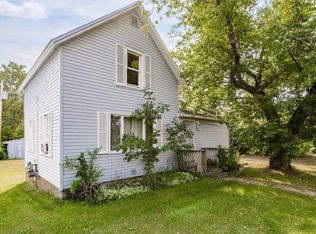 520 7th St, Cloquet, MN 55720