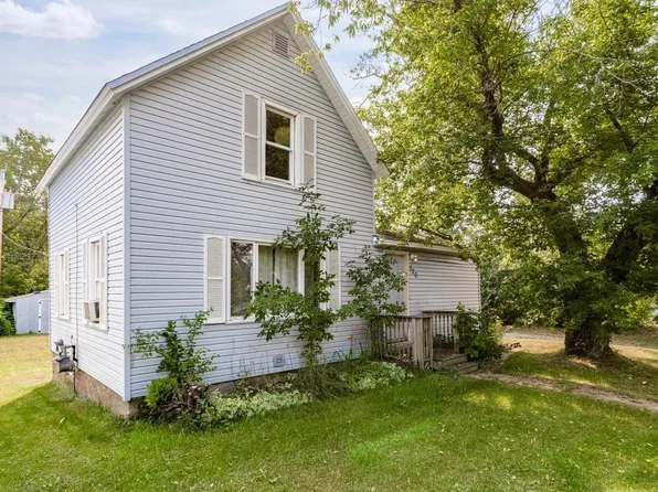 520 7th St, Cloquet, MN 55720