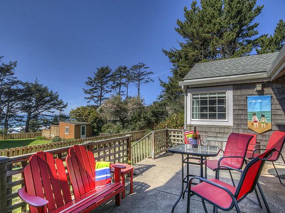 2nd image of 4915 NW Woody Way