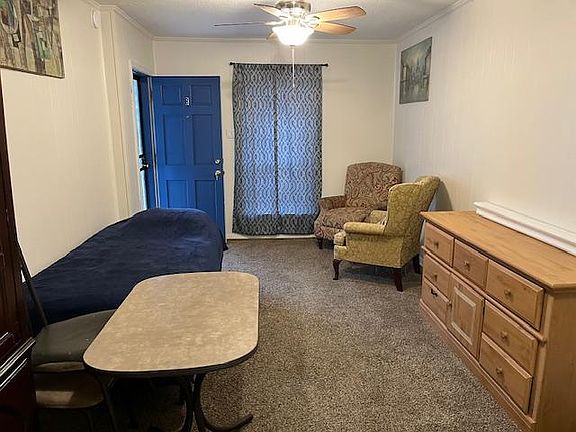 2nd image of 2098 Goldbrier Ln #B