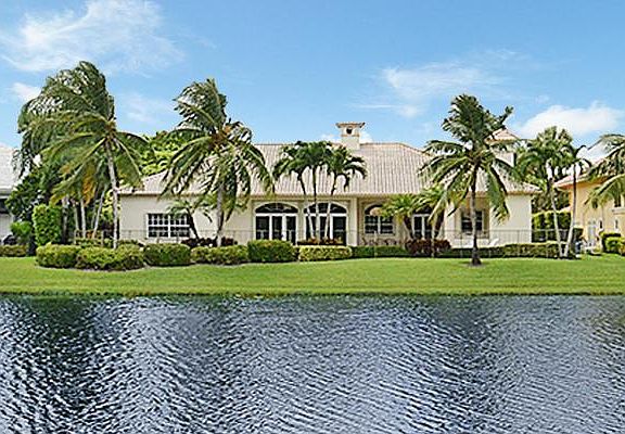 Home For Sale In Boca Grove