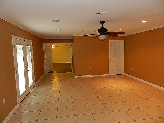 2005667_4