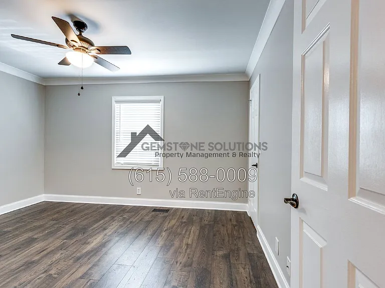 717 Fox Ridge Dr — Photo 27