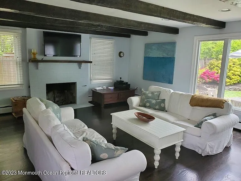 218 Bridge Ave — Photo 9