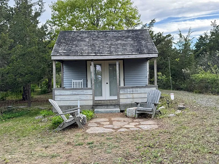 224 Centre Island Rd — Photo 11