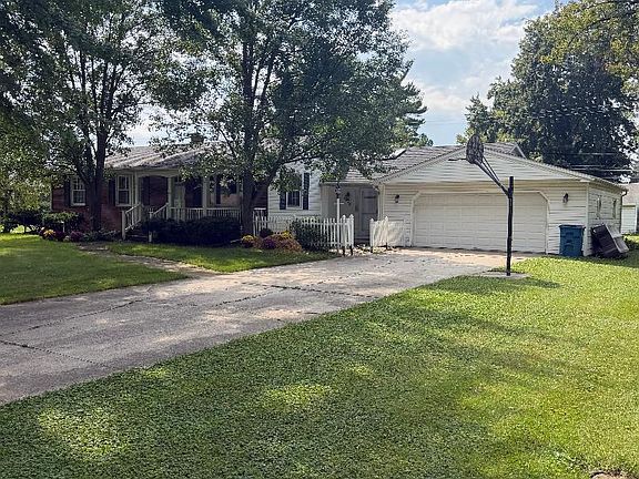 3rd image of 1678 Dier Rd