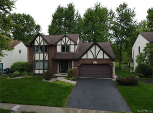 56 Shellridge Dr, East Amherst, NY 14051