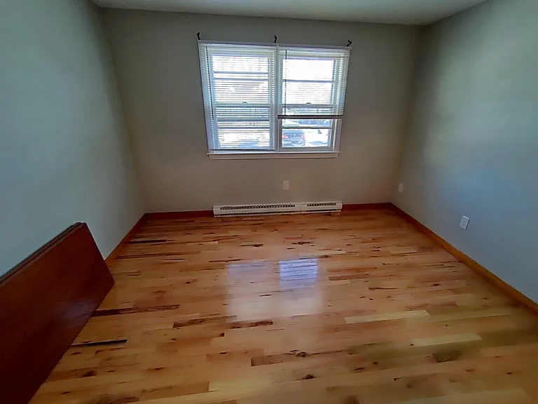148 Bradford Ave #7 — Photo 2