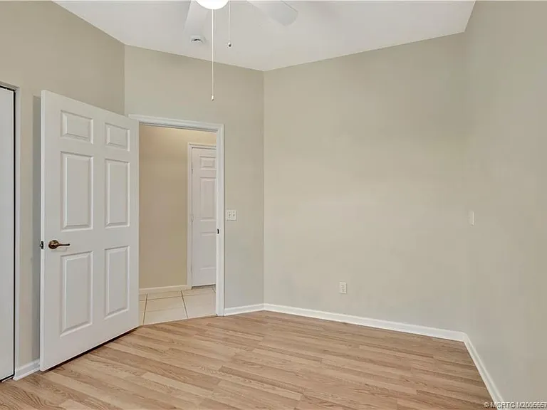 6797 SE Warwick Ln — Photo 28