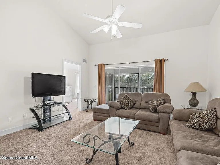 161 Portside Ave #204 — Photo 4