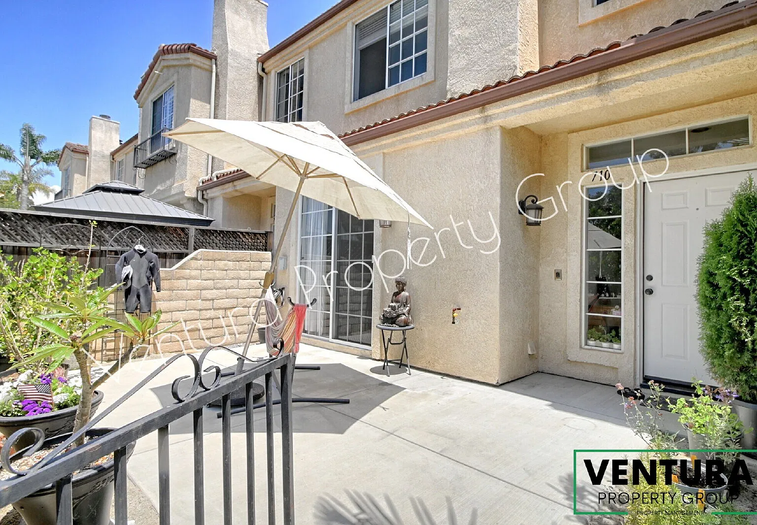 3 bed, 2.5 bath, 1479 sqft, $3,600 — Photo 3