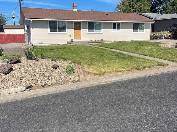118 N 55th Ave, Yakima, WA 98908