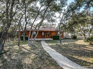 120 Trophy Dr, Bergheim, TX 78004