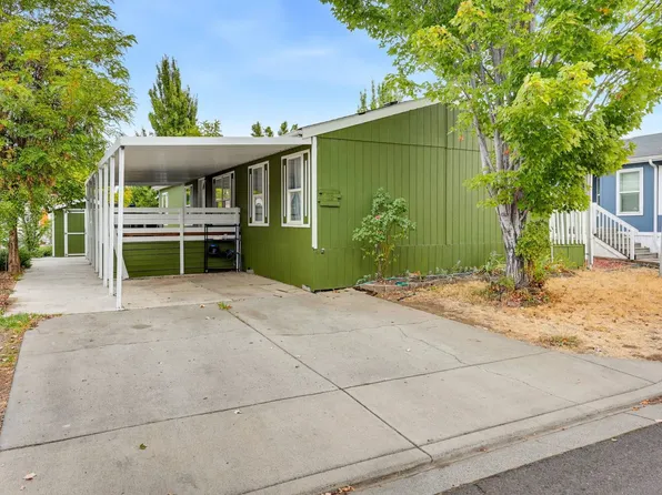 10 E South Stage Rd Spc 12, Medford, OR 97501