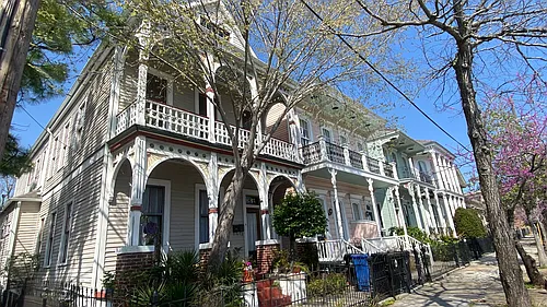 1245 Annunciation St Photo 1