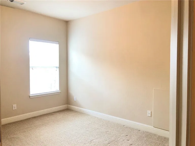 2684 Salorn Way — Photo 13