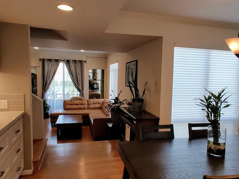 1639 Selby Ave #E — Photo 2