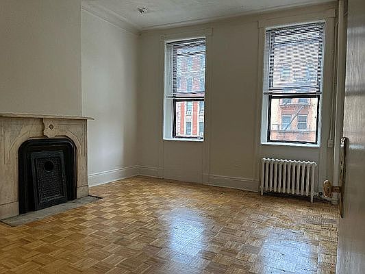 1st image of 1676 1st Ave APT 3S