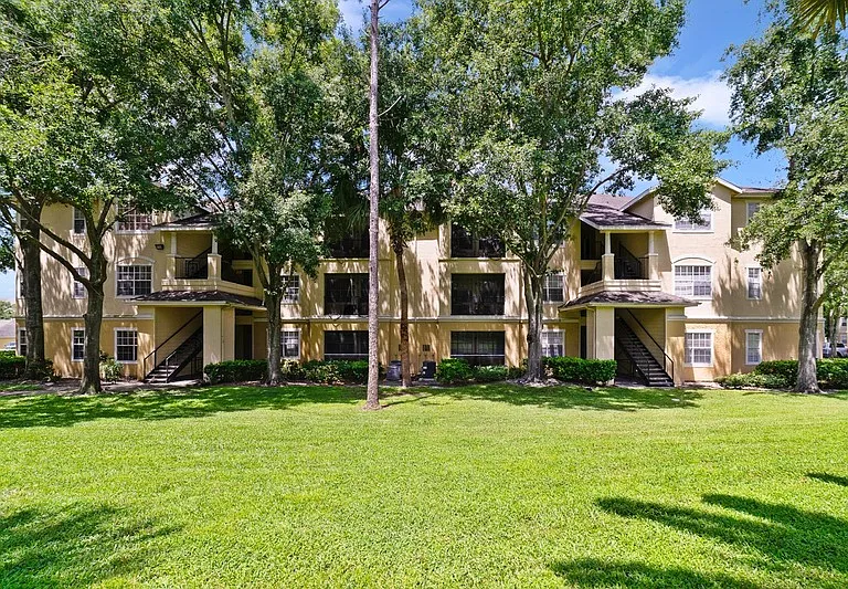 2612 Robert Trent Jones Dr #736 — Photo 2
