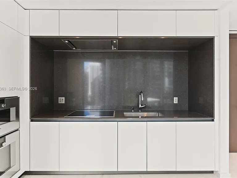 300 Biscayne Boulevard Way #1406 — Photo 3