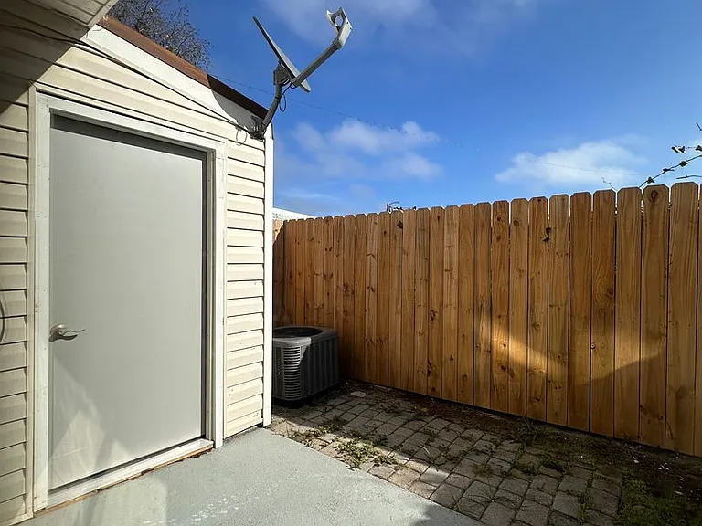 734 Legion Dr #74 — Photo 17