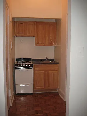 Rented by City Heights Realty | media 29