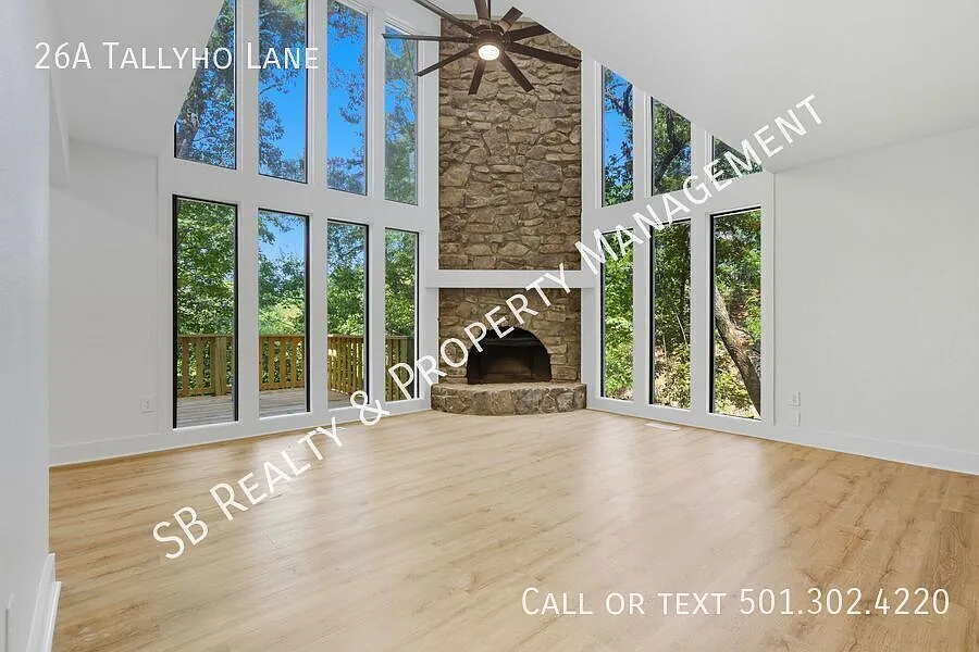 5 Bed 4 Bath — Photo 3