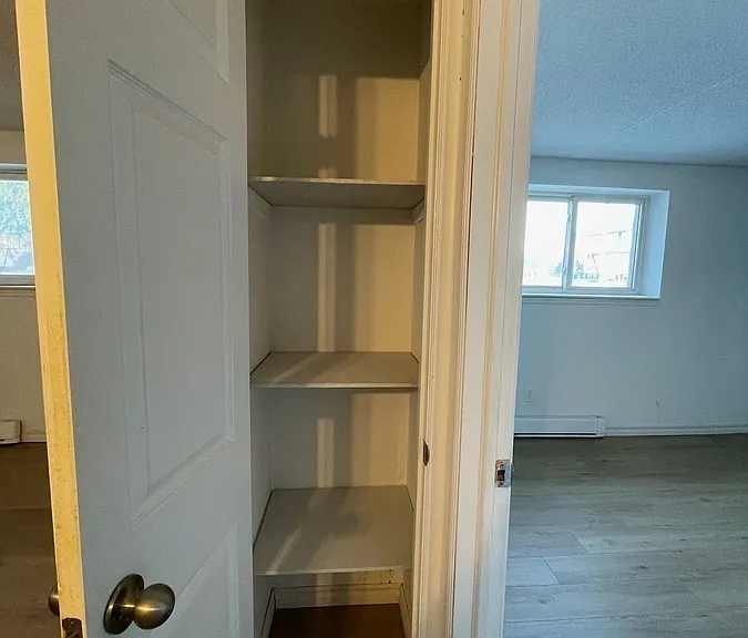 35 Campbell St #3 — Photo 20