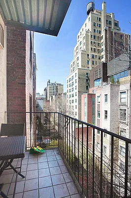 Rented by LG Fairmont Group | media 52