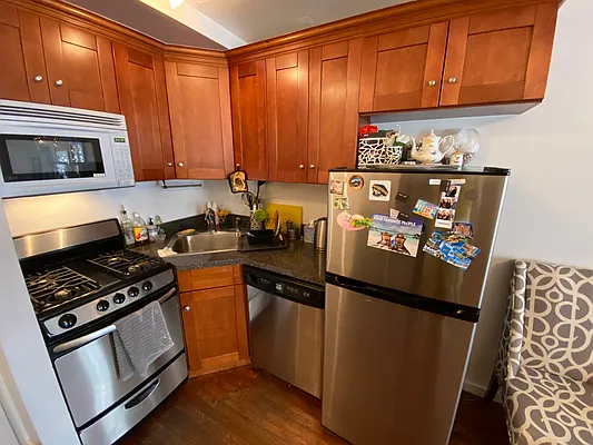 Rented by Triplemint | media 30