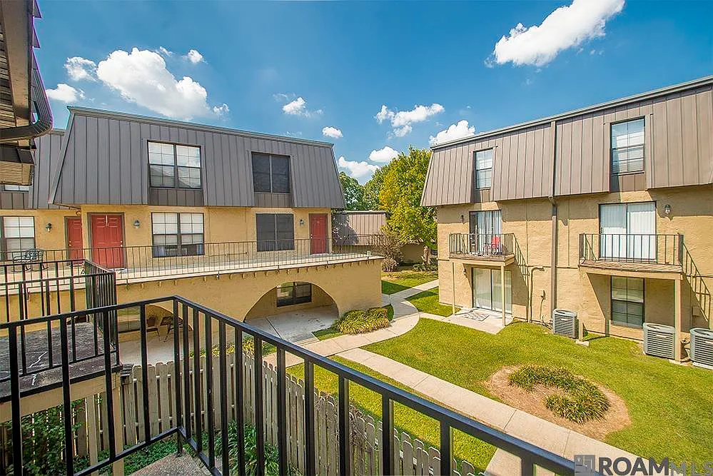 2 bed, 1136 sqft, $1,100 — Photo 2