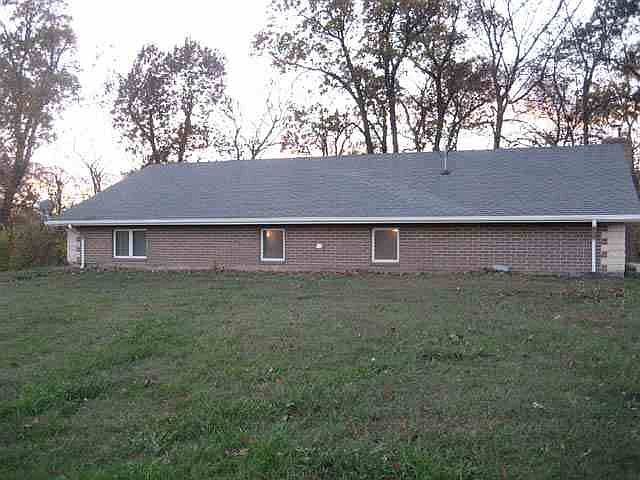 2nd image of 17965 S Rd