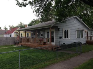 323 Fenton Ave, Grand Forks, ND 58203