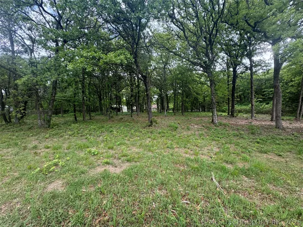 92 White Oak Dr, Colbert, OK 74733
