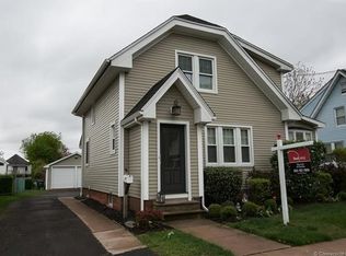186 School St, Hamden, CT 06518