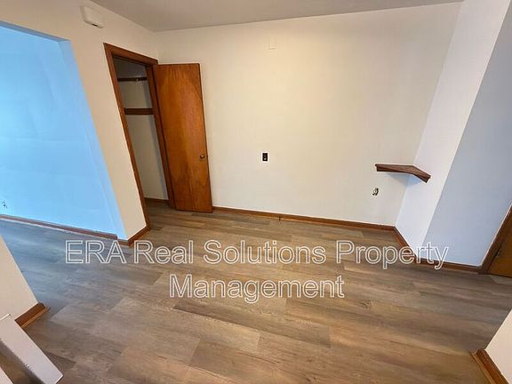 4th image of 9494 Reading Rd APT 1