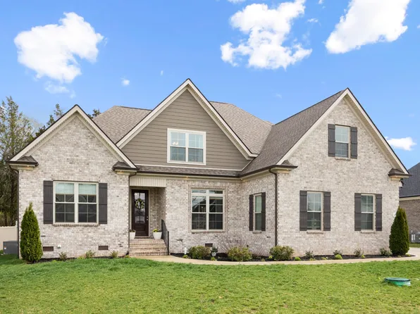 1431 Ansley Kay Dr, Christiana, TN 37037