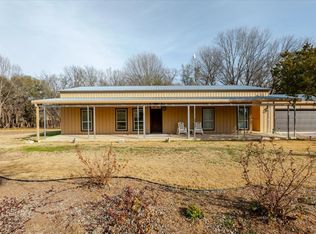 831 Dill Rd, Weatherford, TX 76085