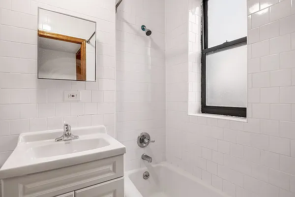 Rented by Compass | media 11