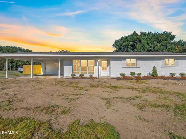 310 Idlewood Blvd, Lafayette, LA 70506