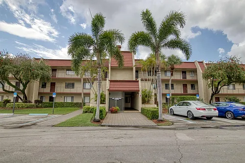 4489 Luxemburg Ct #101 Photo 1